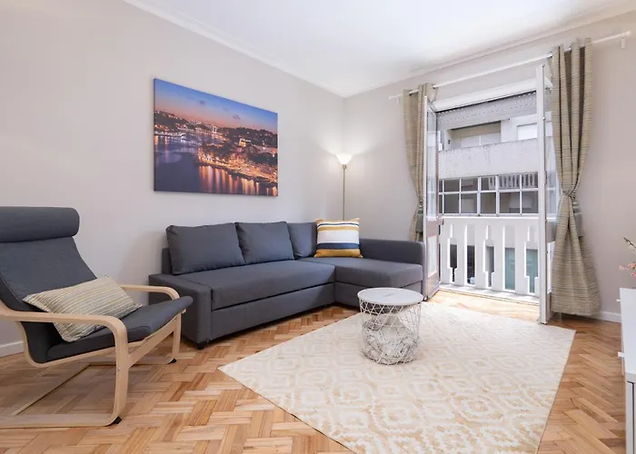 Host Wise Apartment Porto