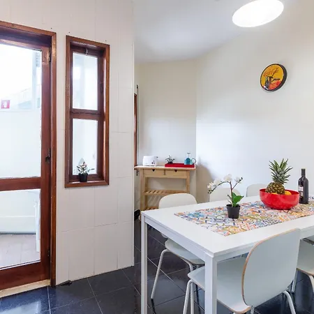 Apartament Host Wise Porto