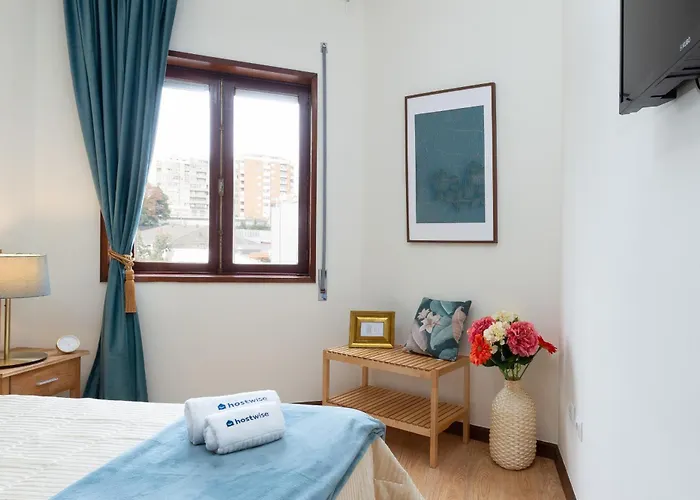 Host Wise بورتو